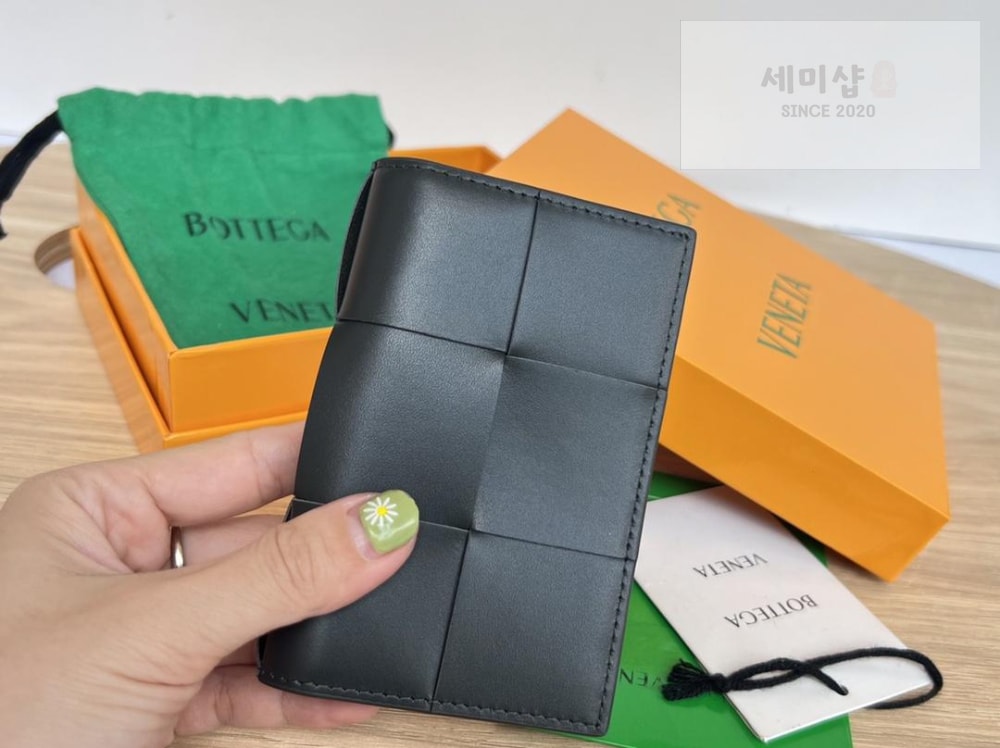 Bottega Veneta Bottega Veneta Cassete Flap Card Case 지갑 29번 이미지
