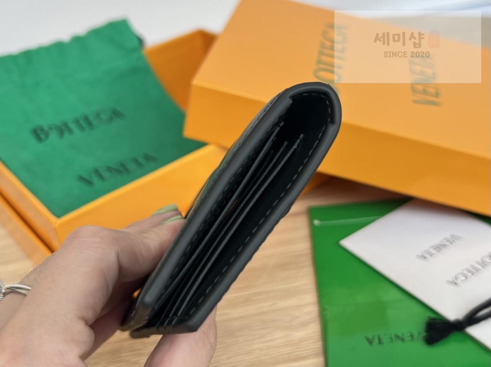 Bottega Veneta Bottega Veneta Cassete Flap Card Case 지갑 4번 이미지