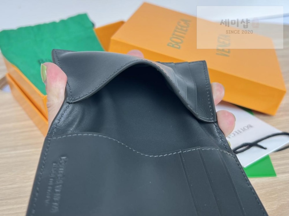 Bottega Veneta Bottega Veneta Cassete Flap Card Case 지갑 31번 이미지