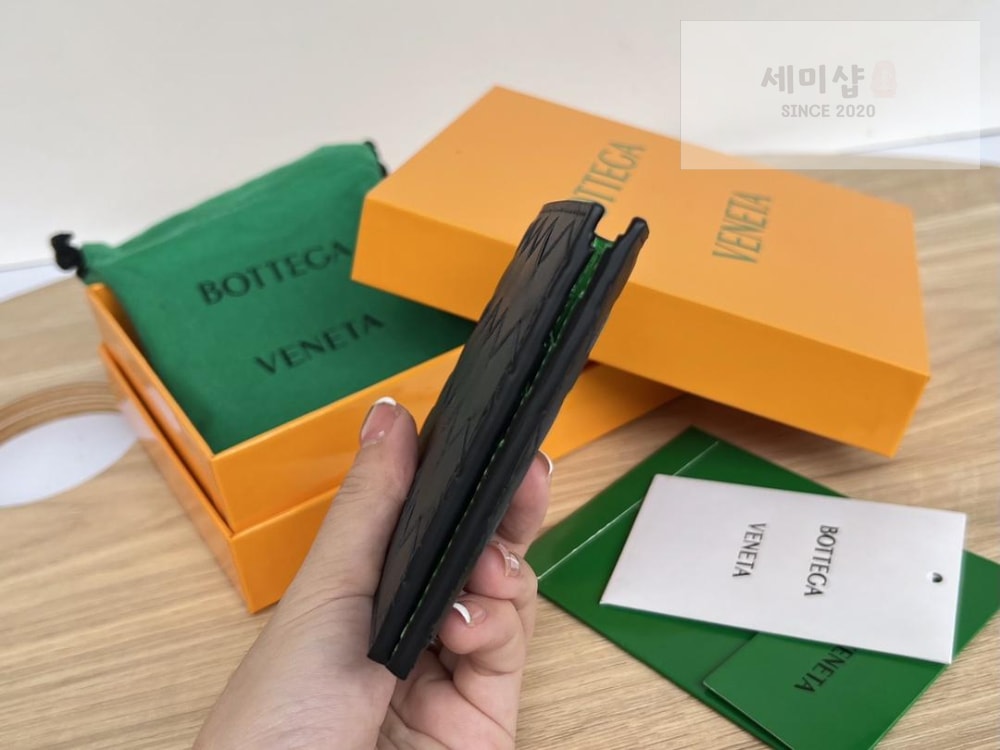 Bottega Veneta Bottega Veneta Intrecciato Bi Fold Wallet 레플리카 14번 이미지 - 지갑 | 세미샵 레플리카 사이트