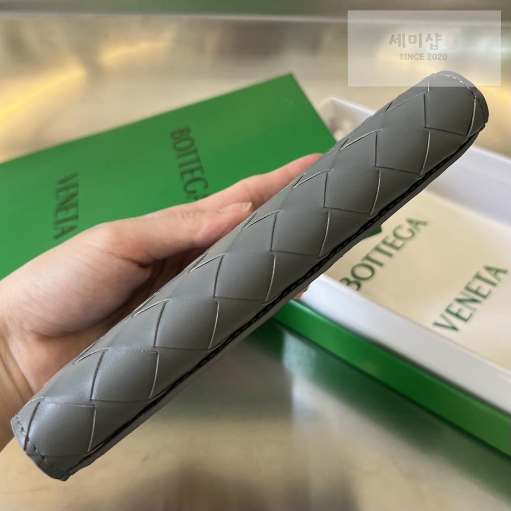 Bottega Veneta Bottega Veneta Intrecciato Vertical Wallet 지갑 33번 이미지