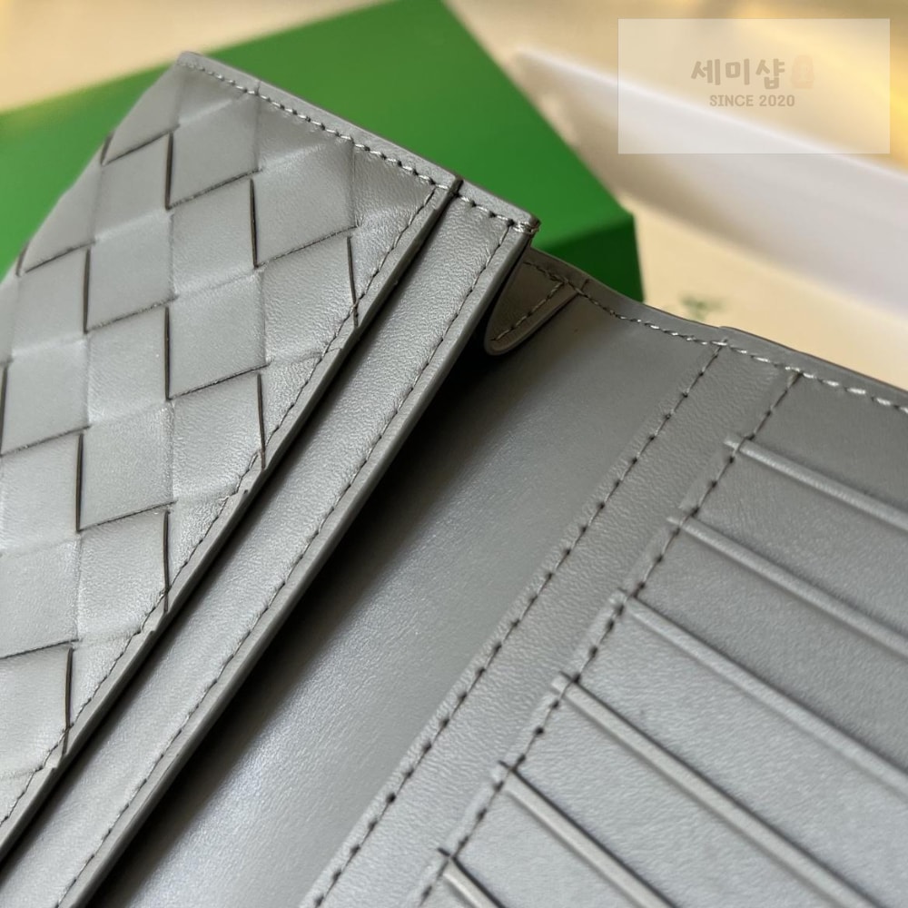 Bottega Veneta Bottega Veneta Intrecciato Vertical Wallet 지갑 35번 이미지
