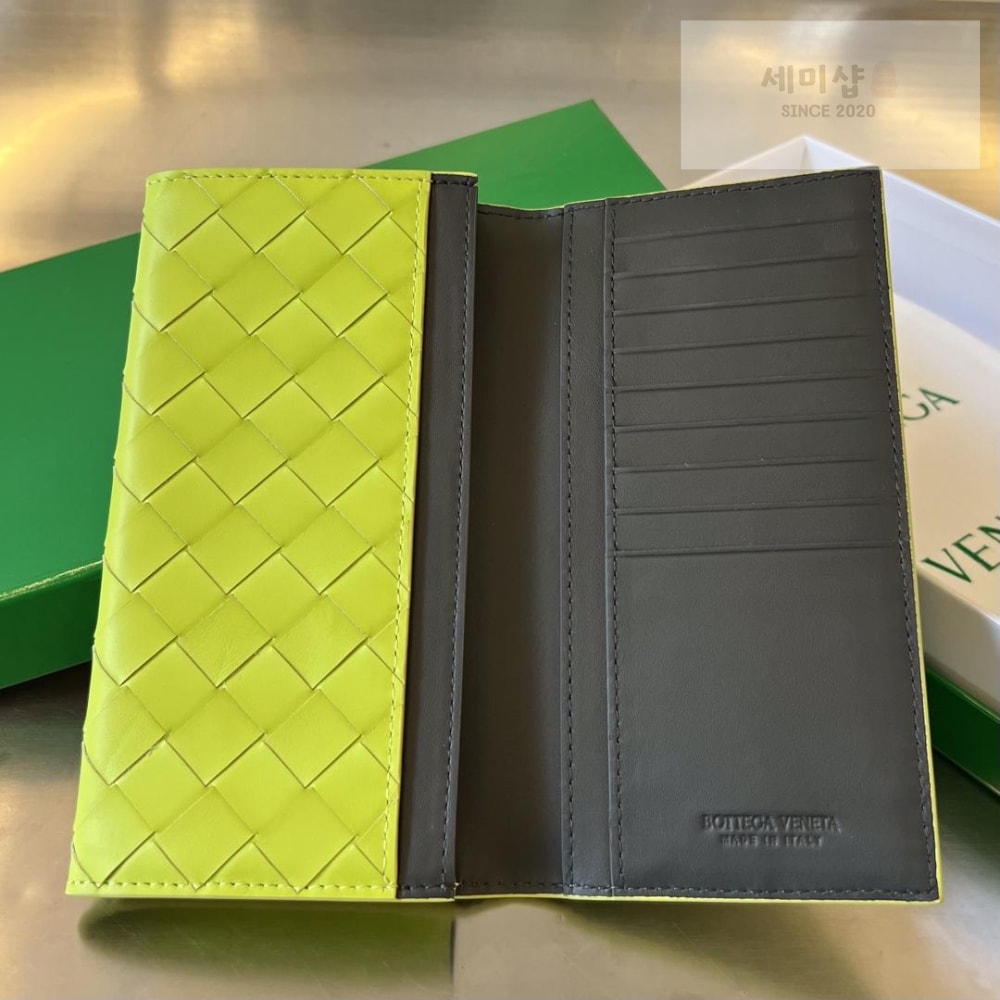 Bottega Veneta Bottega Veneta Intrecciato Vertical Wallet 지갑 61번 이미지
