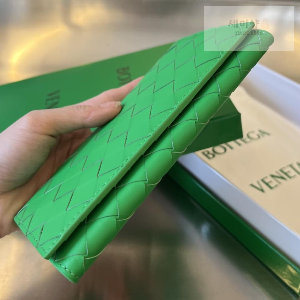 Bottega Veneta Bottega Veneta Intrecciato Vertical Wallet 지갑 63번 이미지