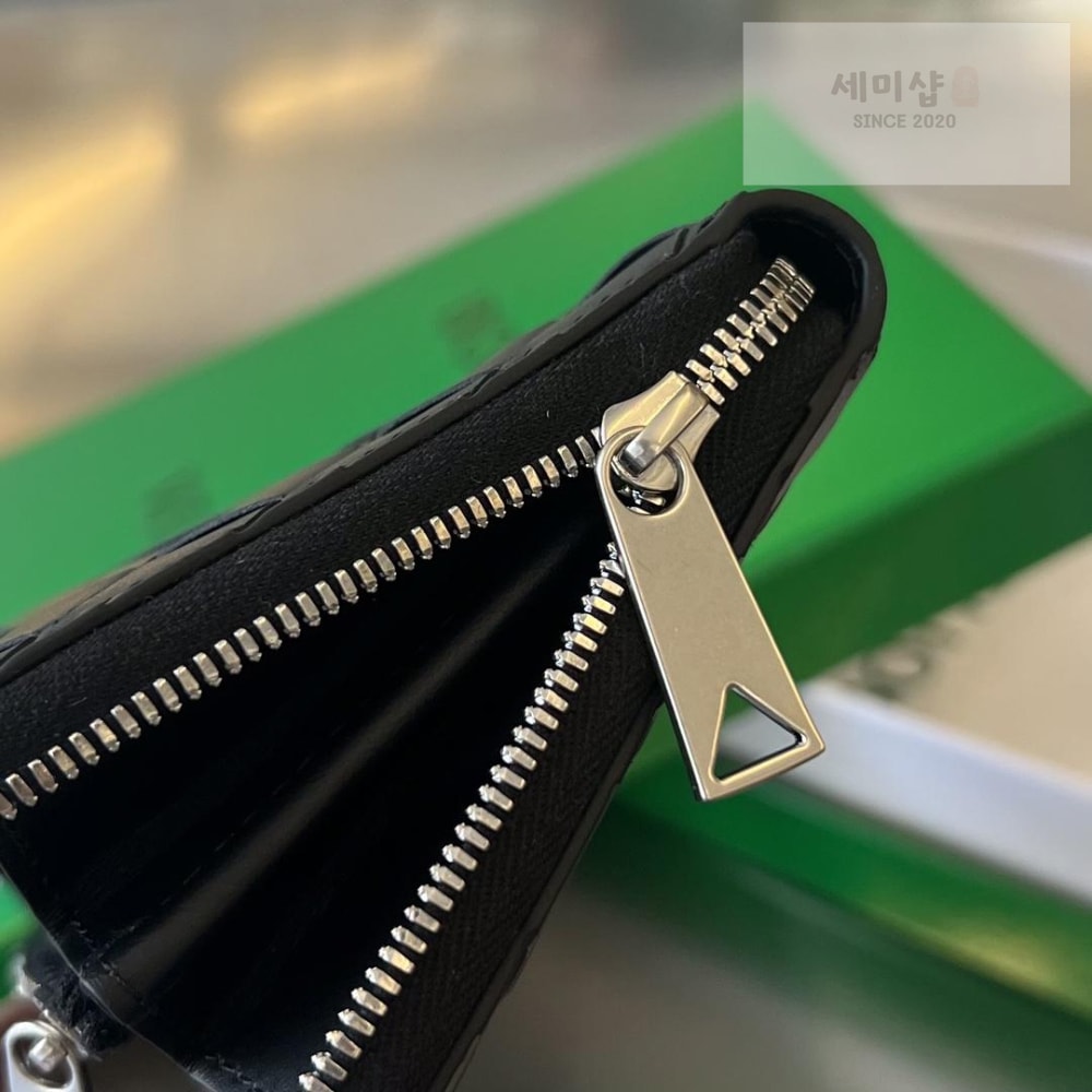 Bottega Veneta Bottega Veneta Intrecciato Vertical Zippy 레플리카 9번 이미지 - 지갑 | 세미샵 레플리카 사이트