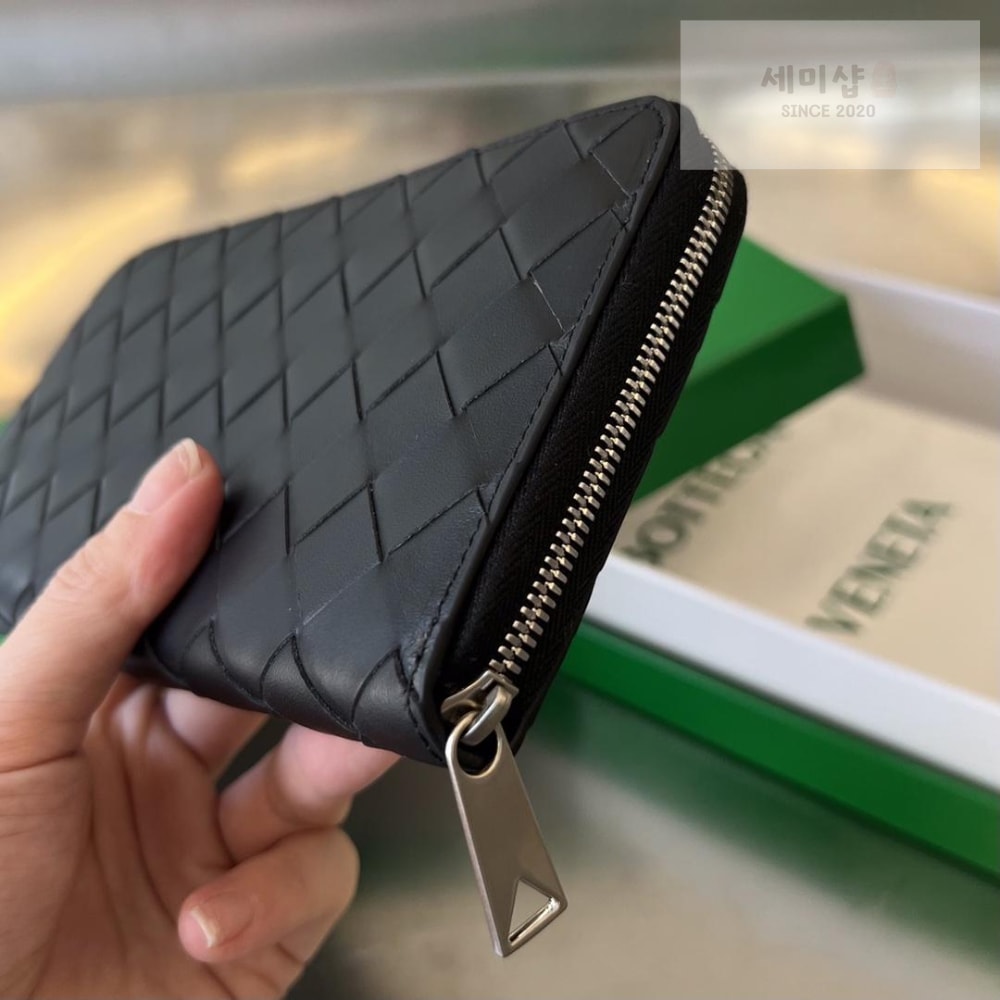 Bottega Veneta Bottega Veneta Intrecciato Vertical Zippy 레플리카 3번 이미지 - 지갑 | 세미샵 레플리카 사이트