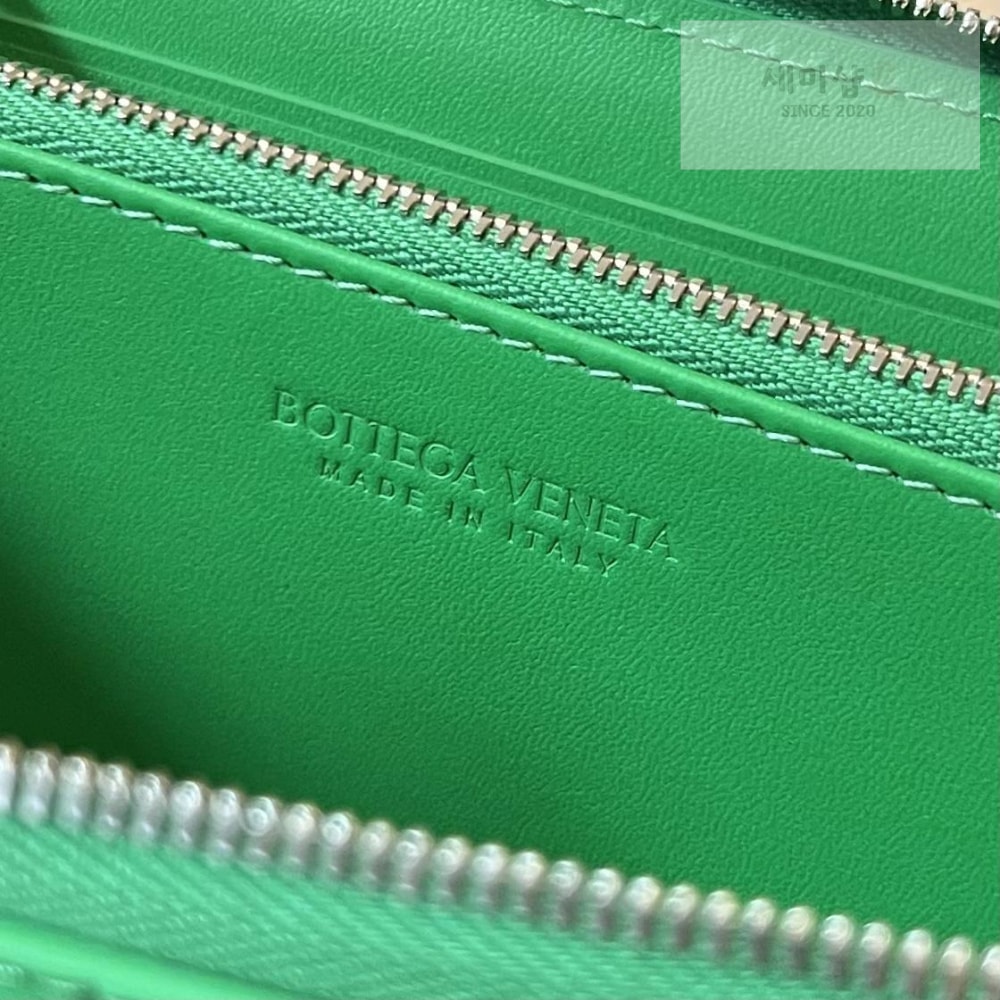 Bottega Veneta Bottega Veneta Intrecciato Vertical Zippy 레플리카 31번 이미지 - 지갑 | 세미샵 레플리카 사이트