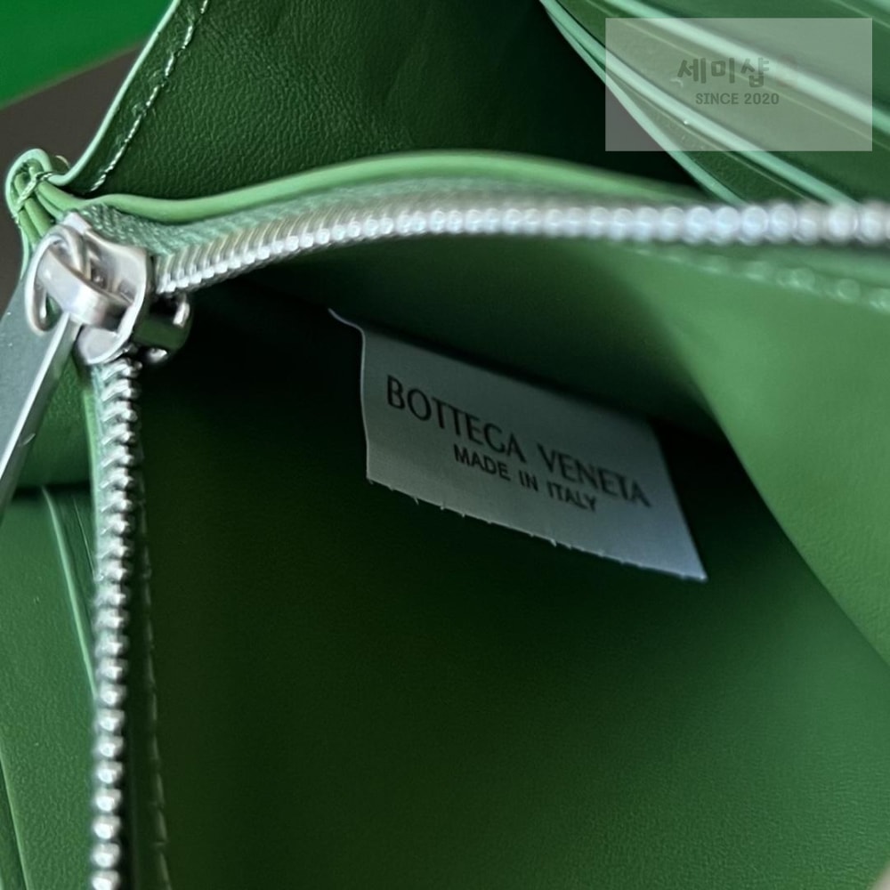 Bottega Veneta Bottega Veneta Intrecciato Vertical Zippy 레플리카 40번 이미지 - 지갑 | 세미샵 레플리카 사이트