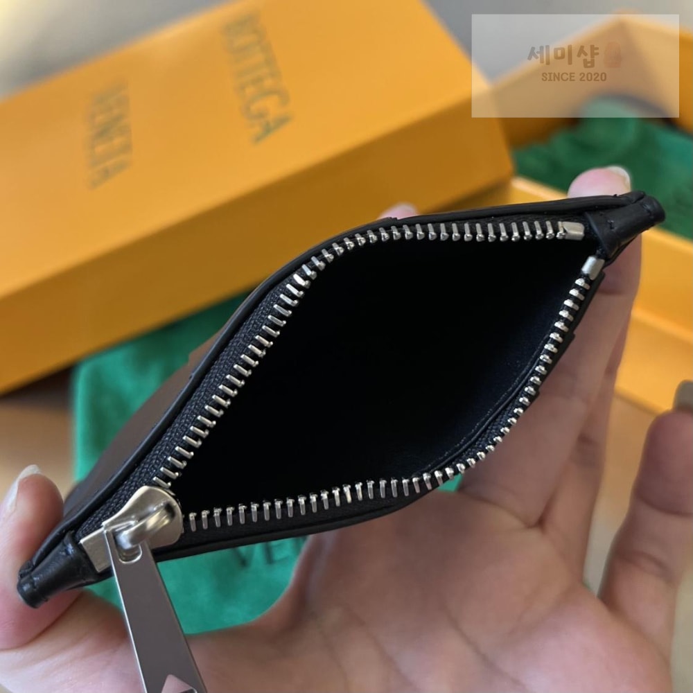 Bottega Veneta Bottega Veneta Zipped Card Case 레플리카 15번 이미지 - 지갑 | 세미샵 레플리카 사이트