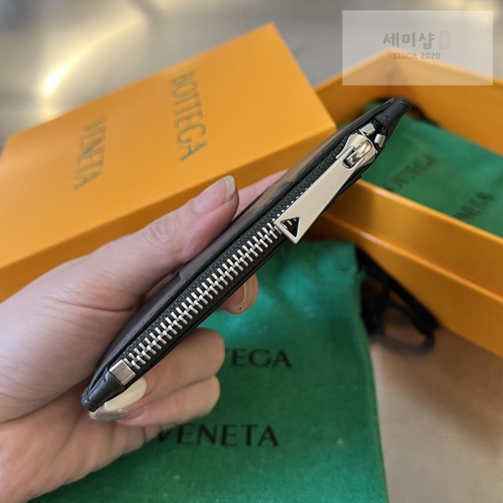 Bottega Veneta Bottega Veneta Zipped Card Case 레플리카 24번 이미지 - 지갑 | 세미샵 레플리카 사이트