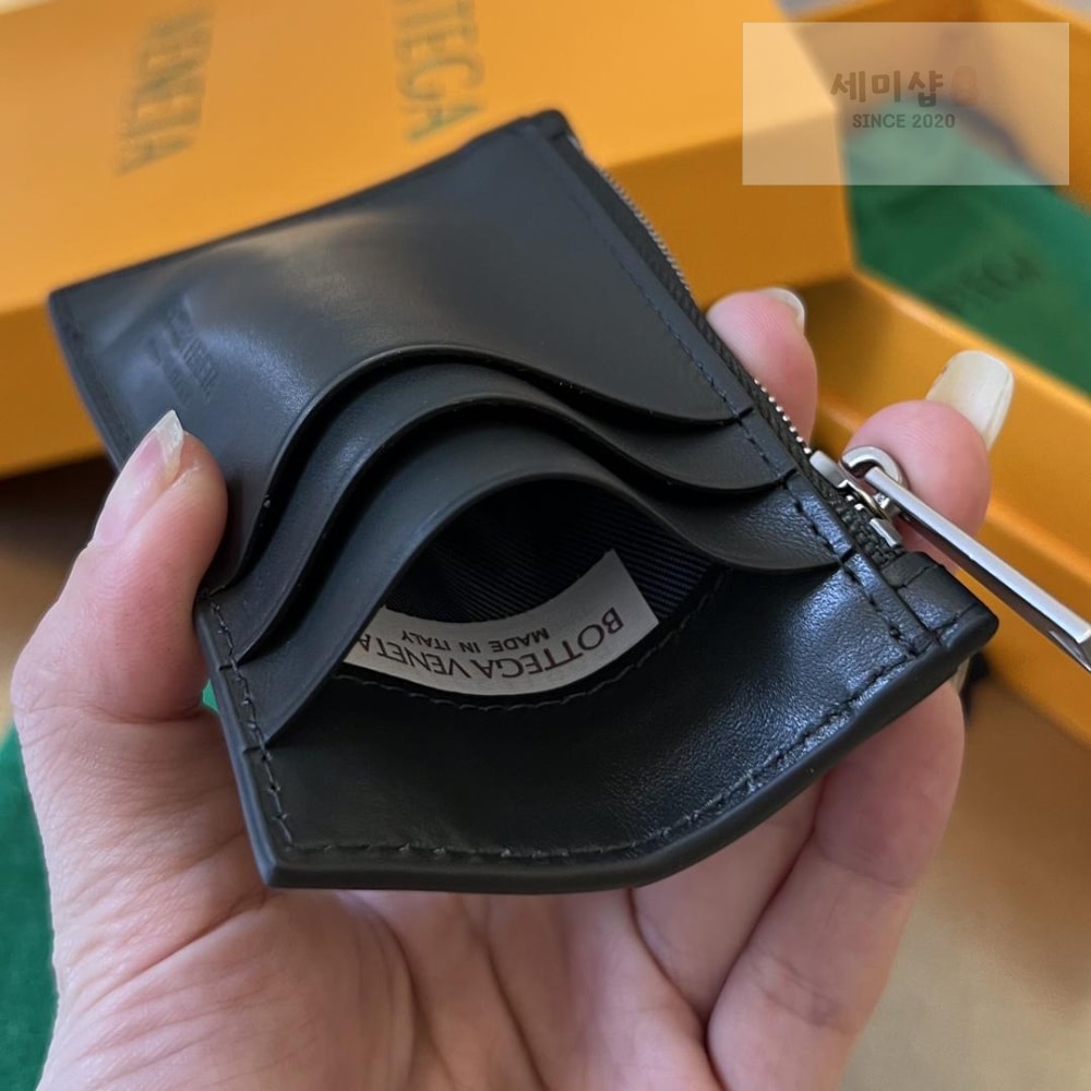 Bottega Veneta Bottega Veneta Zipped Card Case 레플리카 25번 이미지 - 지갑 | 세미샵 레플리카 사이트