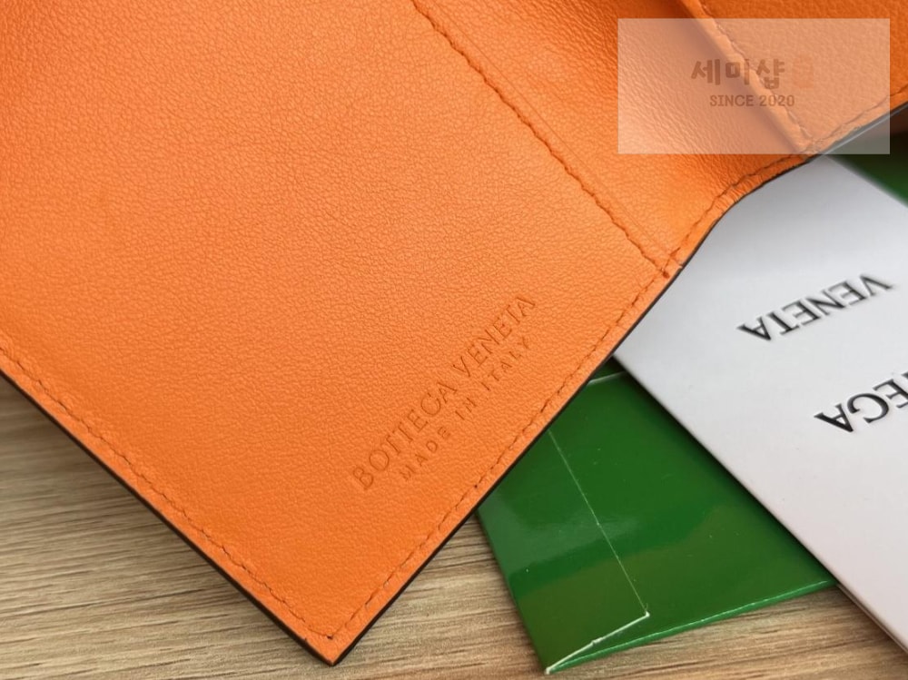 Bottega Veneta Bottega Veneta intrecciato Flap Card Case 레플리카 8번 이미지 - 지갑 | 세미샵 레플리카 사이트