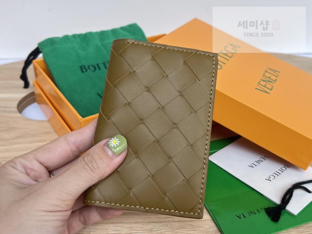 Bottega Veneta Bottega Veneta intrecciato Flap Card Case 레플리카 18번 이미지 - 지갑 | 세미샵 레플리카 사이트