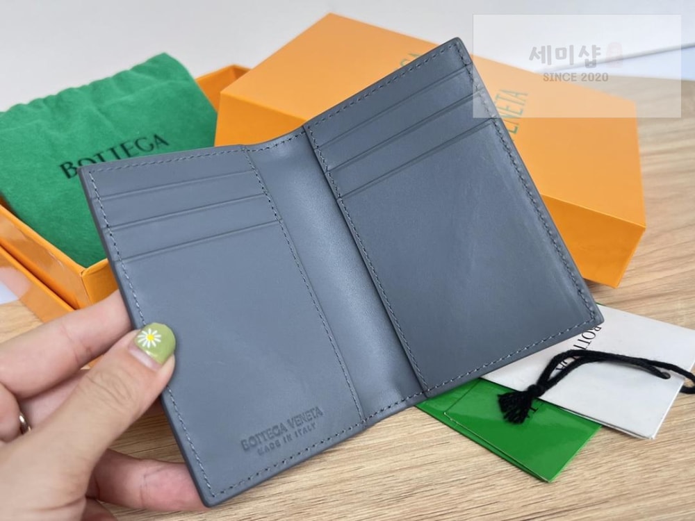 Bottega Veneta Bottega Veneta intrecciato Flap Card Case 레플리카 3번 이미지 - 지갑 | 세미샵 레플리카 사이트