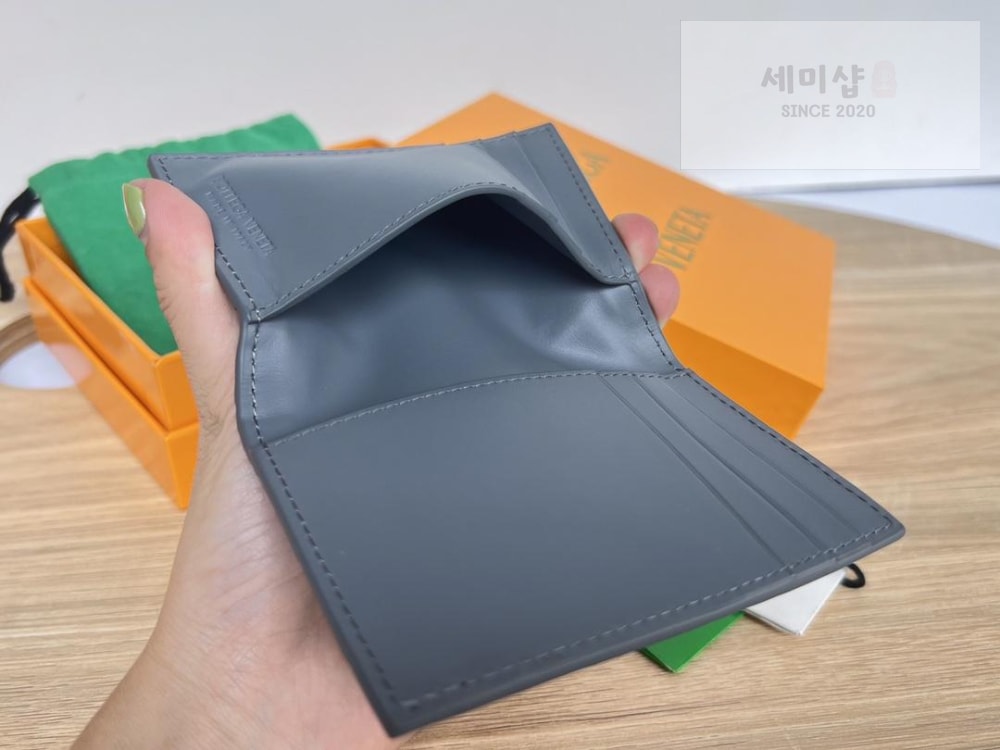 Bottega Veneta Bottega Veneta intrecciato Flap Card Case 레플리카 29번 이미지 - 지갑 | 세미샵 레플리카 사이트