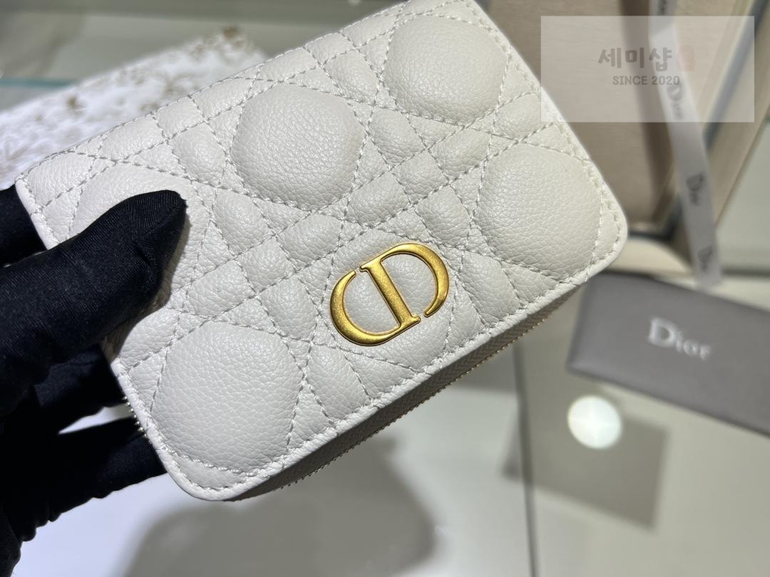 D I O R Dior Caro Compact Zipped Wallet 지갑 13번 이미지