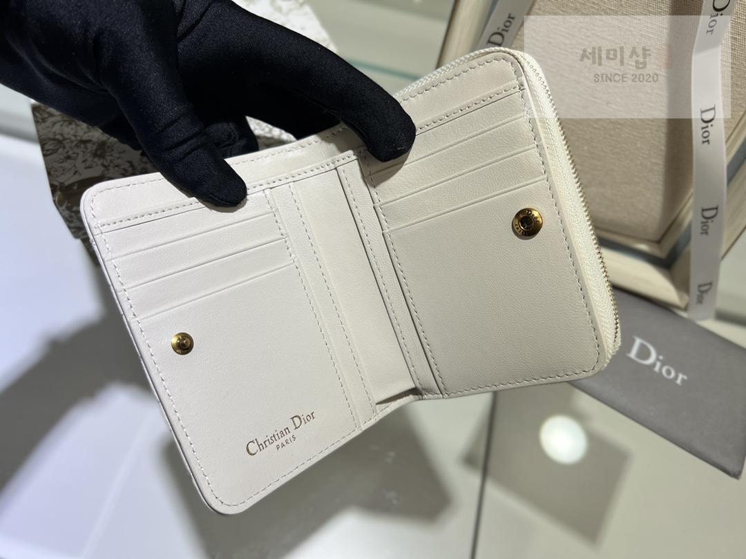 D I O R Dior Caro Compact Zipped Wallet 지갑 15번 이미지