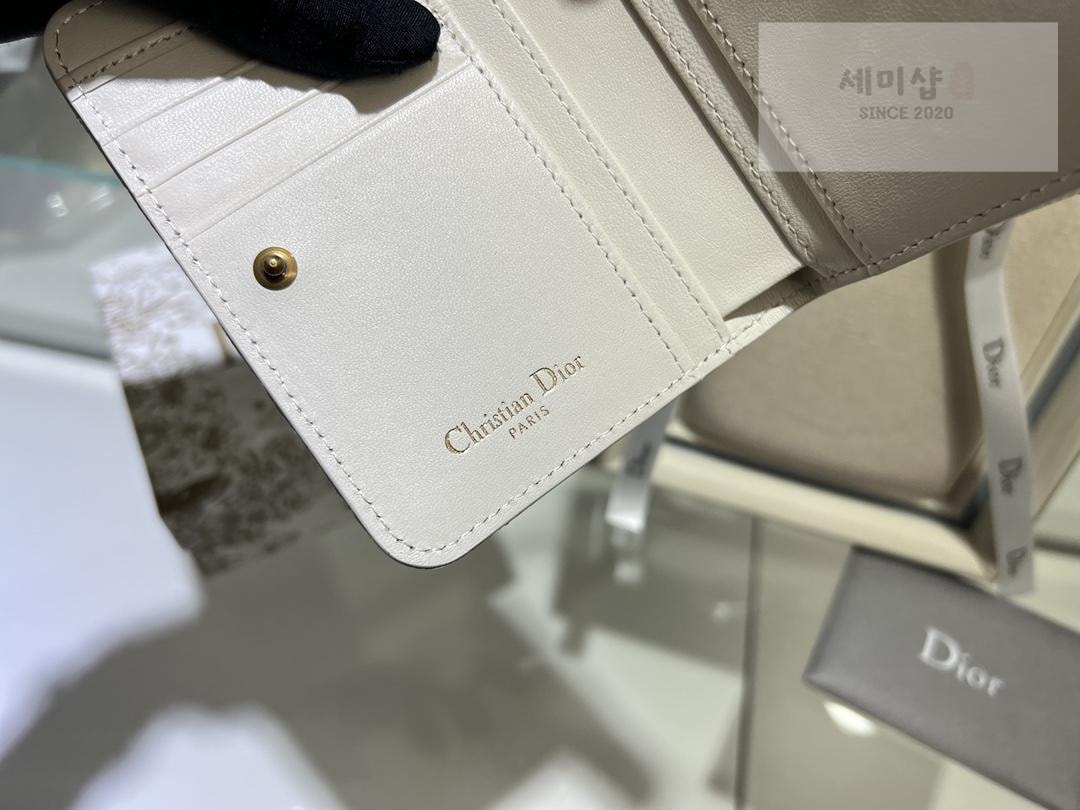 D I O R Dior Caro Compact Zipped Wallet 지갑 16번 이미지