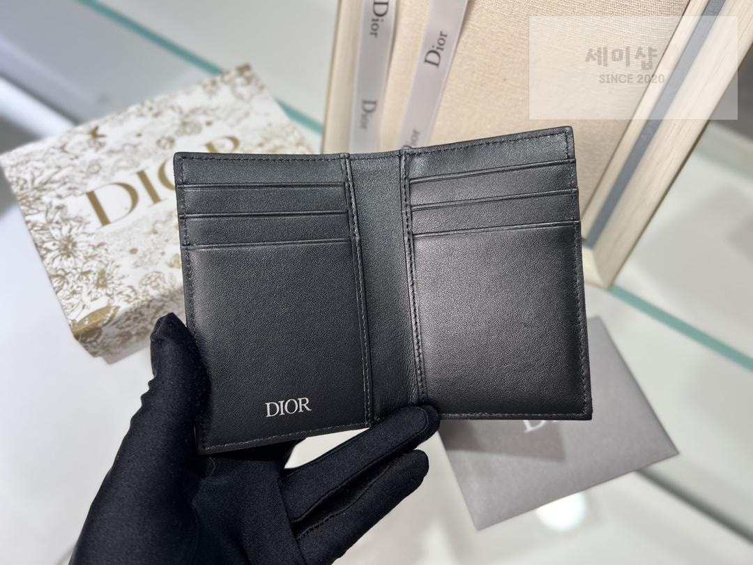 D I O R Dior Fold Card Holder 레플리카 4번 이미지 - 지갑 | 세미샵 레플리카 사이트