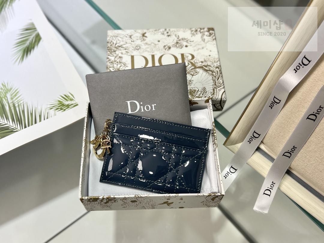 D I O R Dior Lady Patent Cannage Card Holder 지갑 20번 이미지