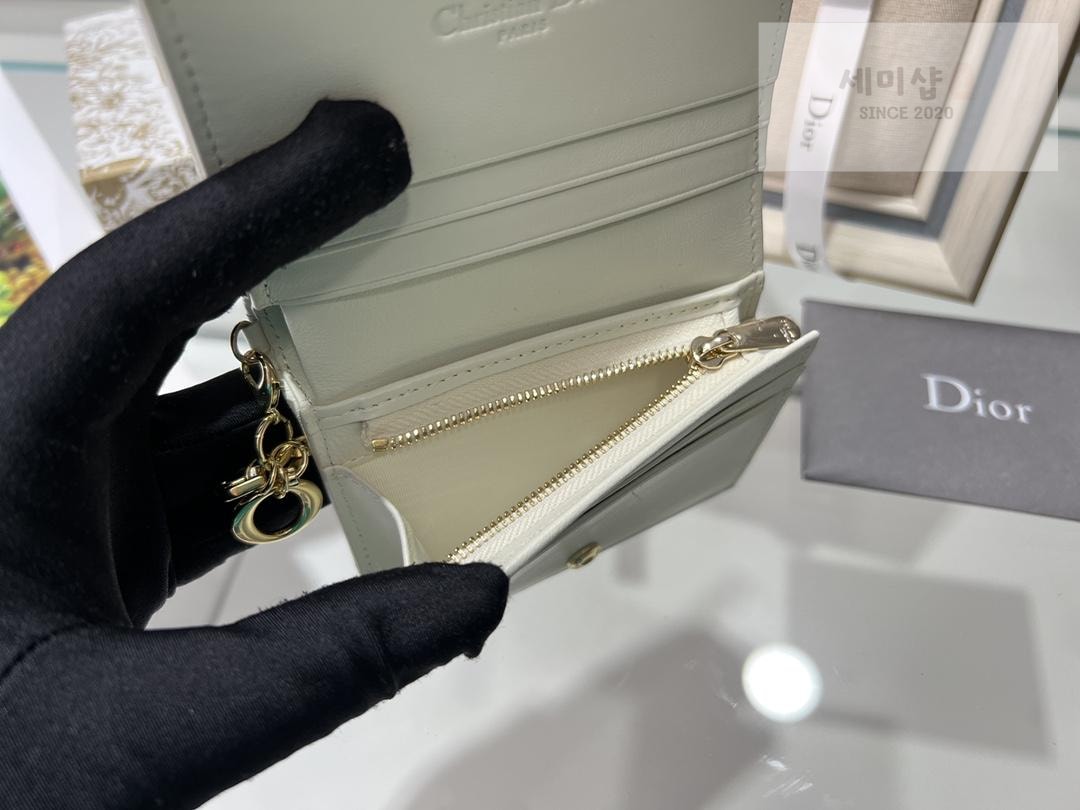D I O R Dior Mini Lady Wallet Cannage 지갑 28번 이미지