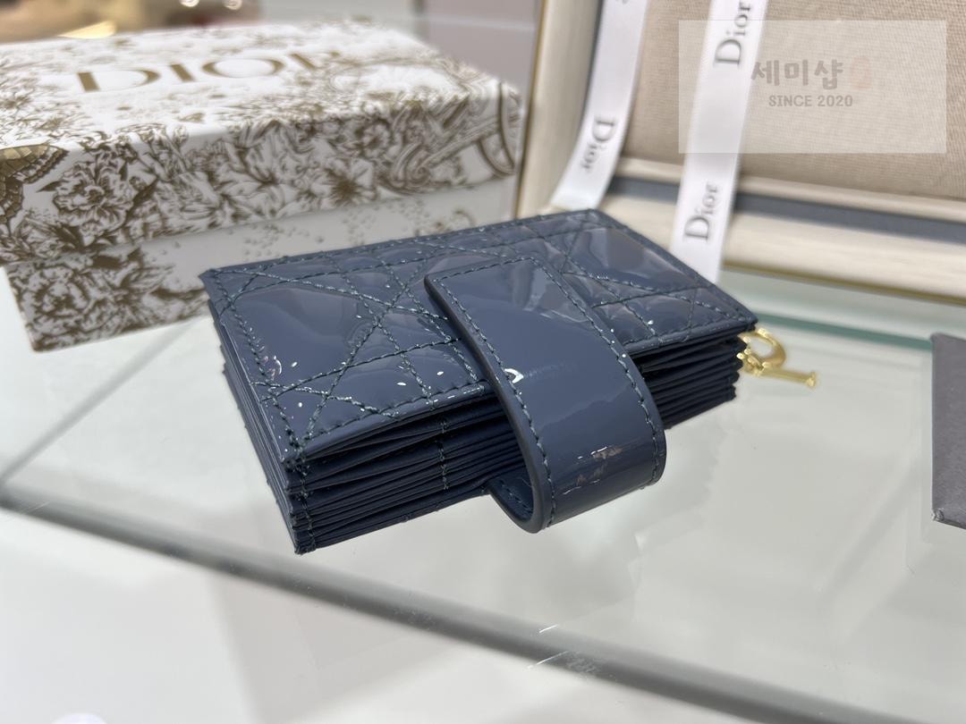 D I O R Dior Patent 5 Gusset Card Horder 지갑 9번 이미지
