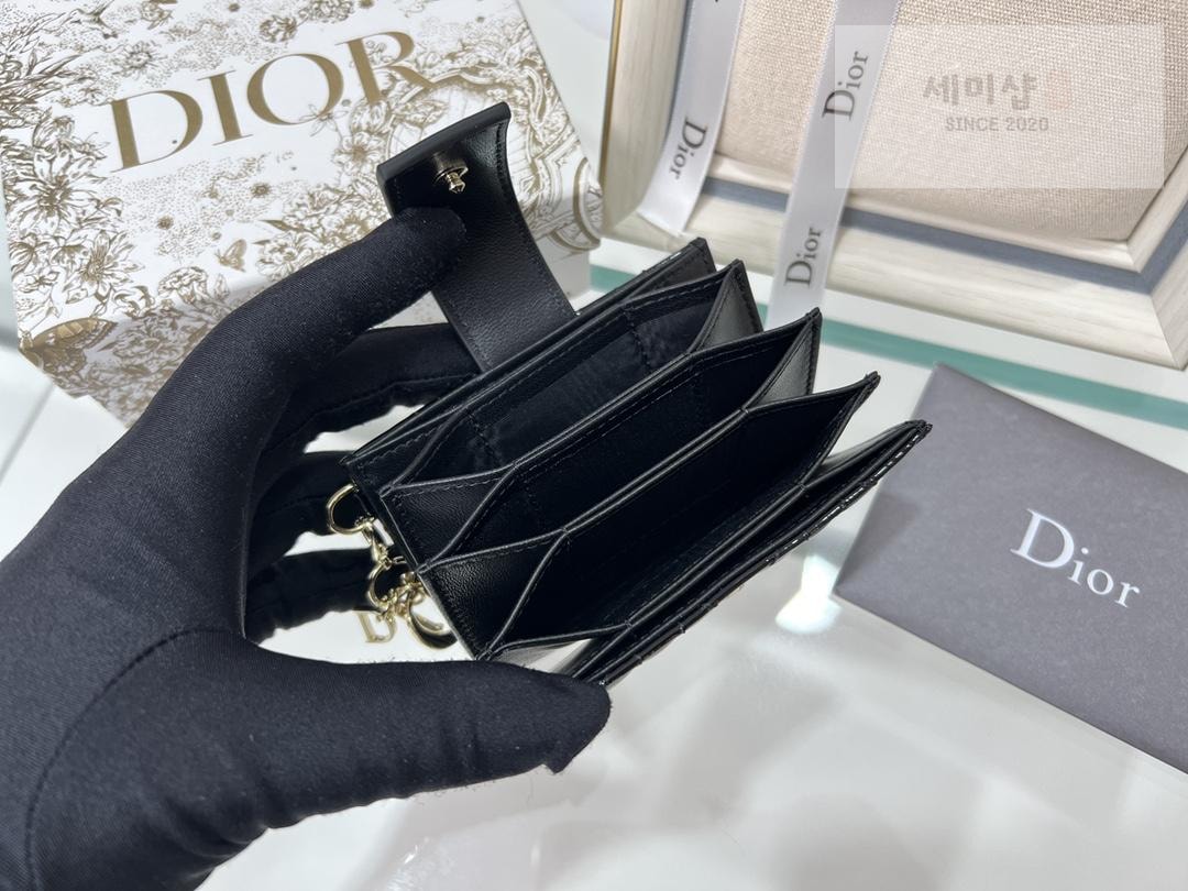 D I O R Dior Patent 5 Gusset Card Horder 지갑 19번 이미지