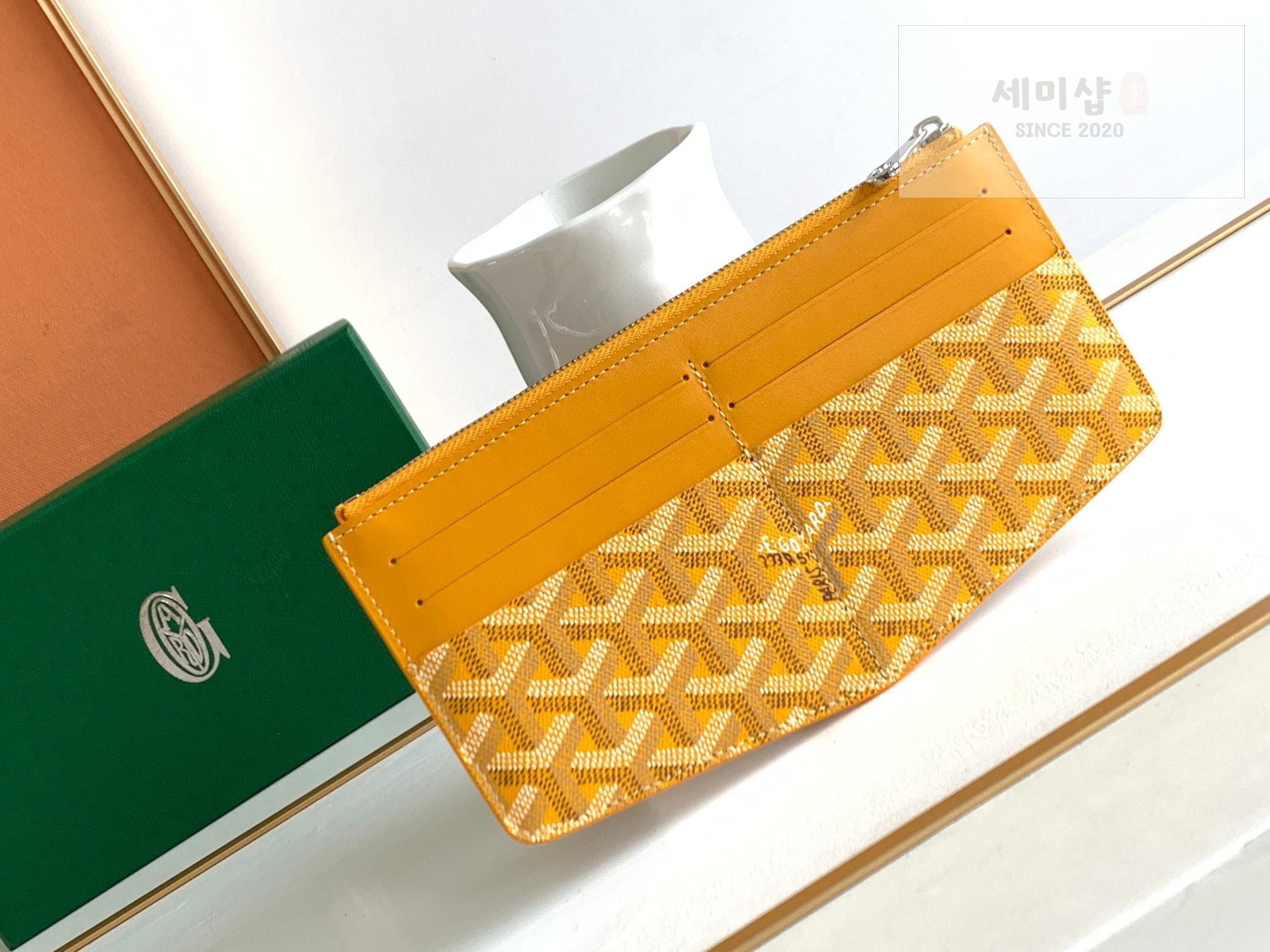 G O Y A R D Goyard Insert Louis 그레이 지갑 27번 이미지