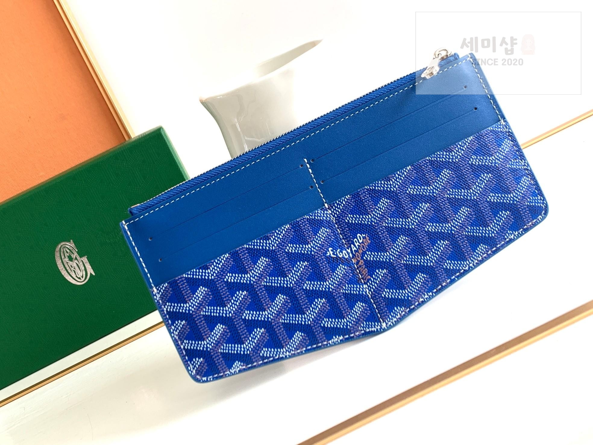 G O Y A R D Goyard Insert Louis 그레이 지갑 37번 이미지