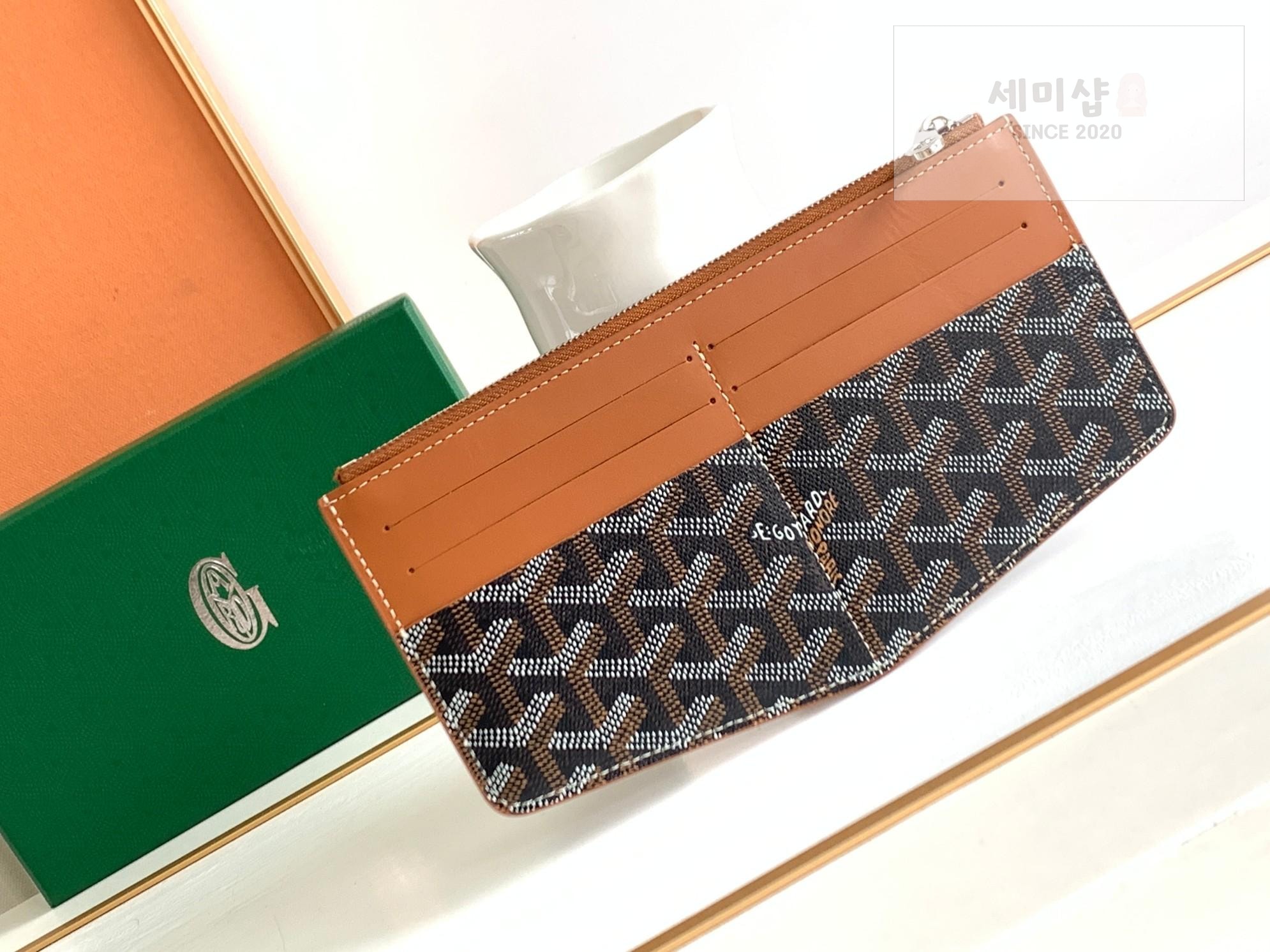 G O Y A R D Goyard Insert Louis 그레이 지갑 40번 이미지