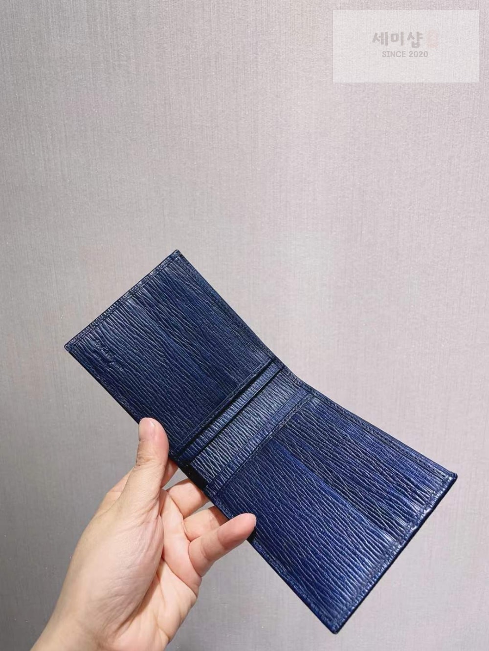 Ferragamo 페레가모 살바토레 간치니 반지갑 네이비 지갑 2번 이미지