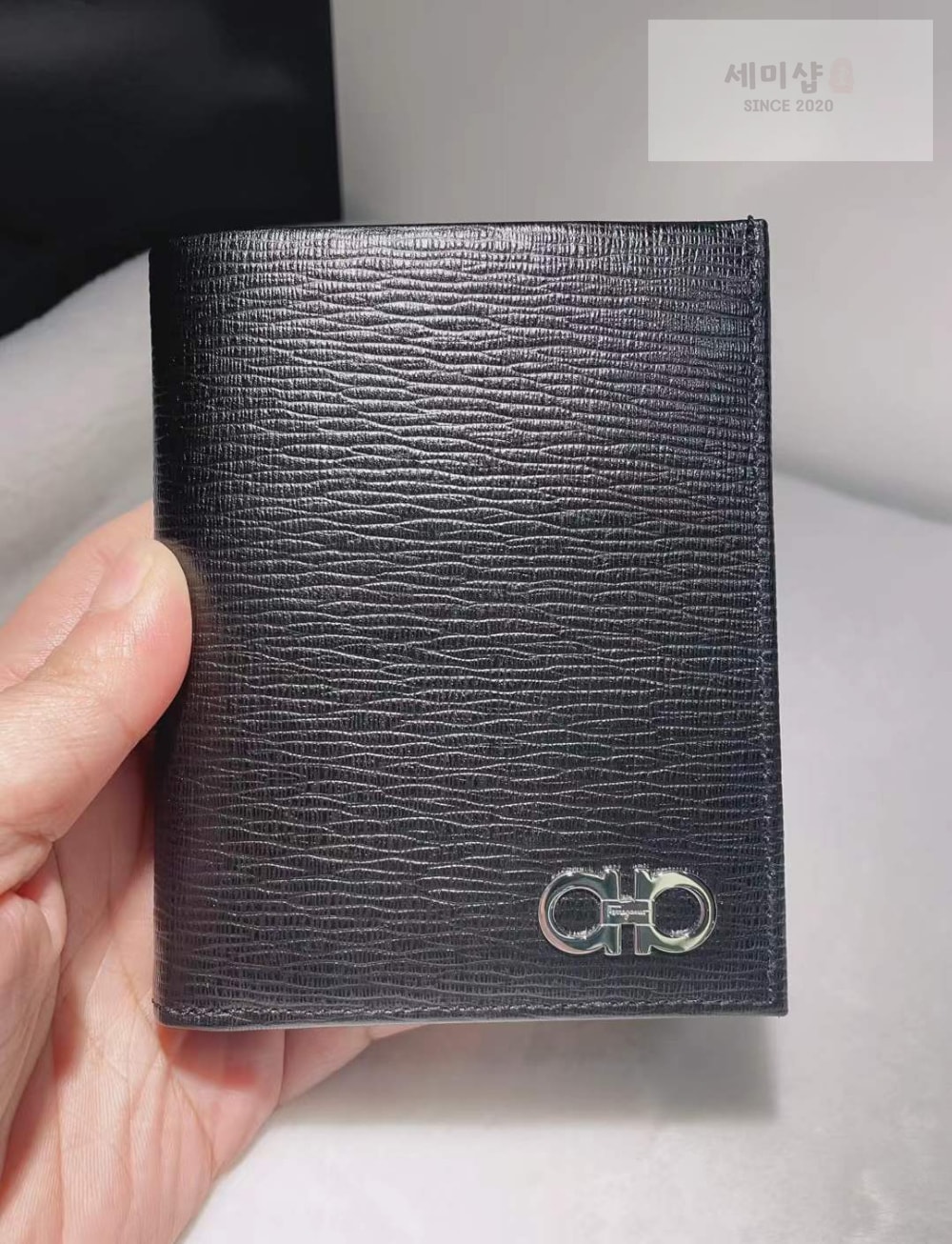 Ferragamo 페레가모 살바토레 간치니 중지갑 블랙 네이비 지갑 1번 이미지