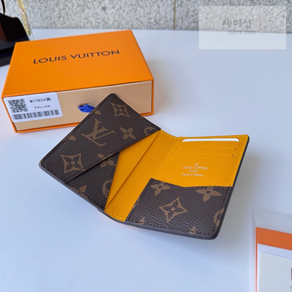 Louis Vuitton Louis Vuitton M12829 지갑 9번 이미지