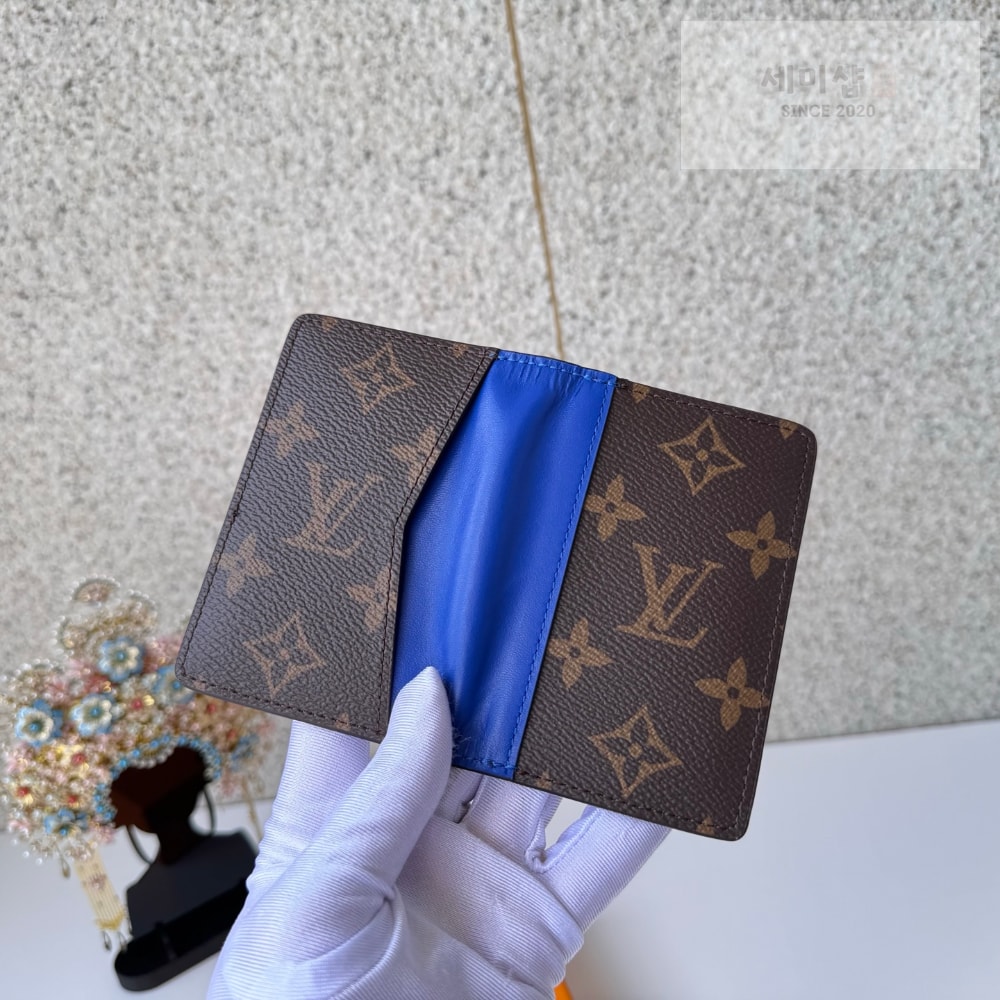 Louis Vuitton Louis Vuitton M12829 지갑 18번 이미지