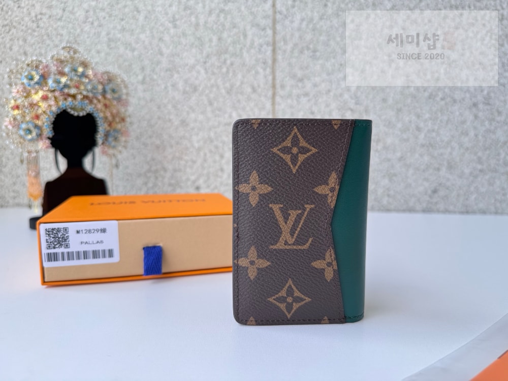 Louis Vuitton Louis Vuitton M12829 지갑 20번 이미지