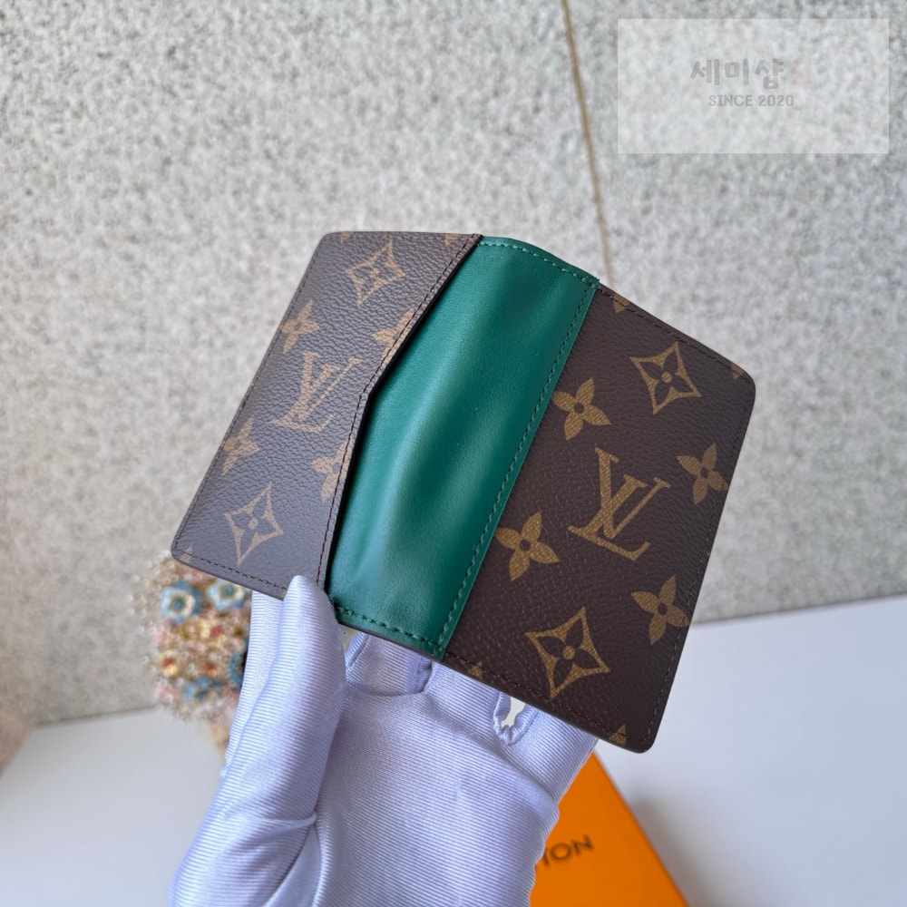 Louis Vuitton Louis Vuitton M12829 지갑 22번 이미지