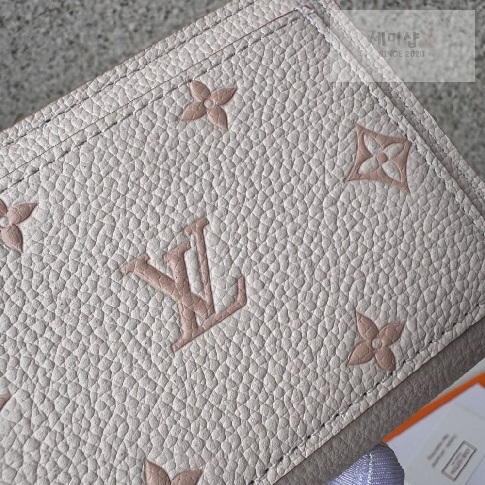Louis Vuitton Louis Vuitton M22399 지갑 3번 이미지