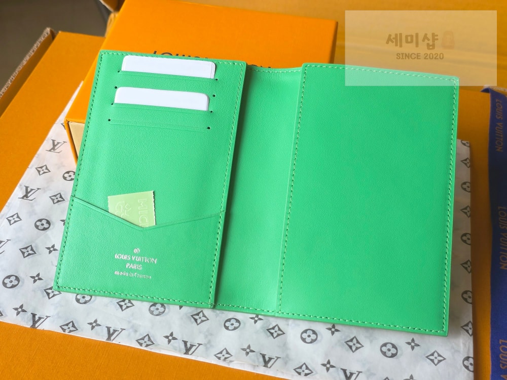 Louis Vuitton Louis Vuitton M25840 레플리카 4번 이미지 - 지갑 | 세미샵 레플리카 사이트