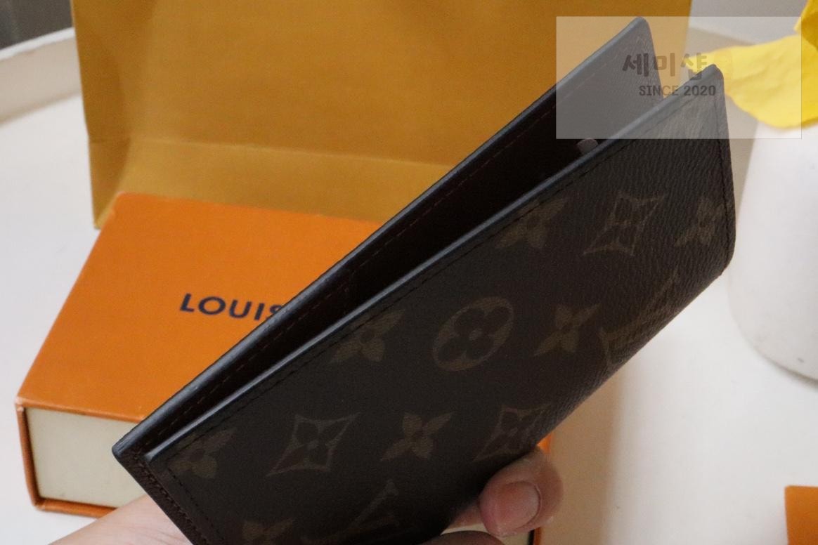 Louis Vuitton Louis Vuitton M64501 지갑 21번 이미지