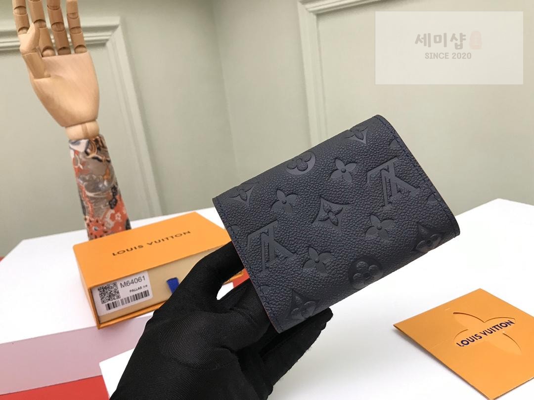 Louis Vuitton Louis Vuitton M64577 지갑 17번 이미지