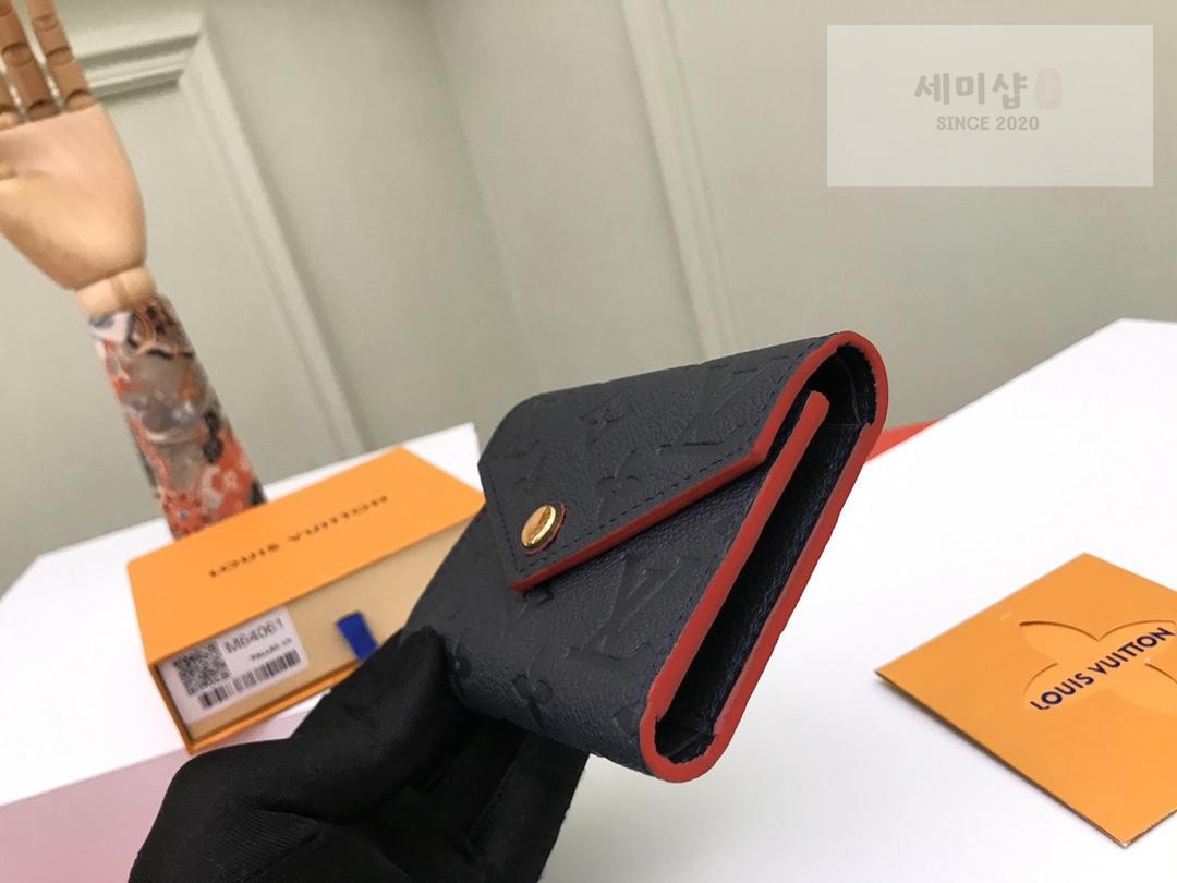 Louis Vuitton Louis Vuitton M64577 지갑 18번 이미지