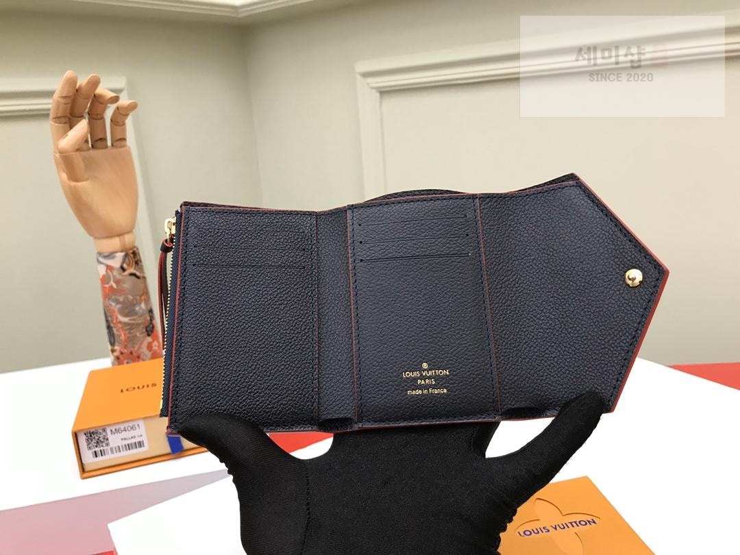 Louis Vuitton Louis Vuitton M64577 지갑 19번 이미지