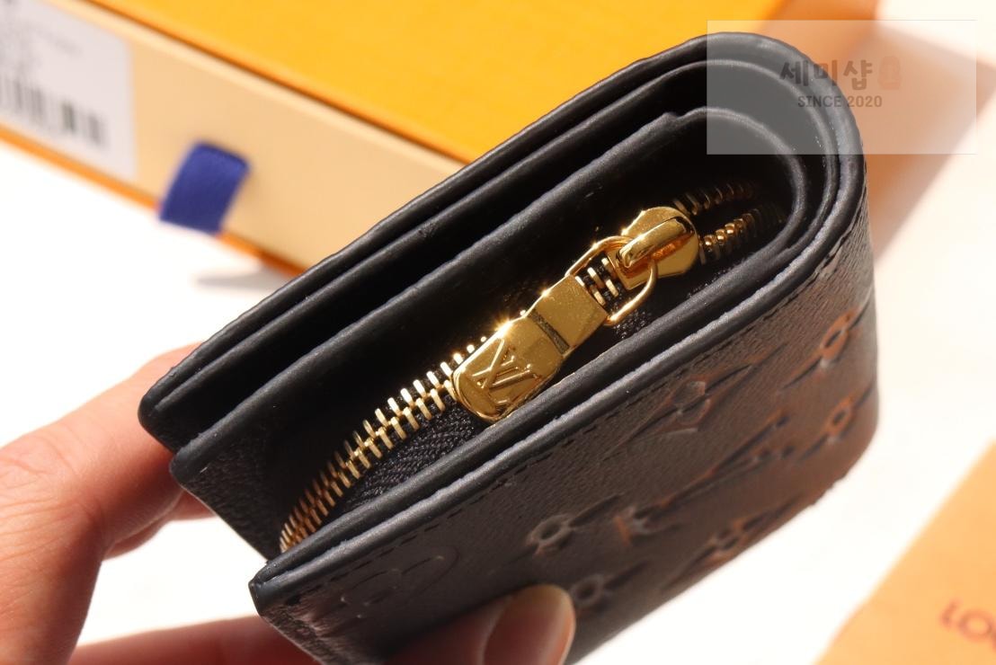 Louis Vuitton Louis Vuitton M80152 지갑 4번 이미지