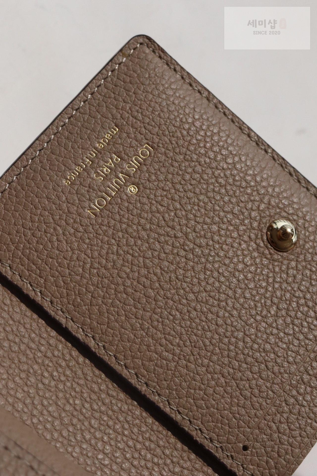 Louis Vuitton Louis Vuitton M80152 지갑 12번 이미지