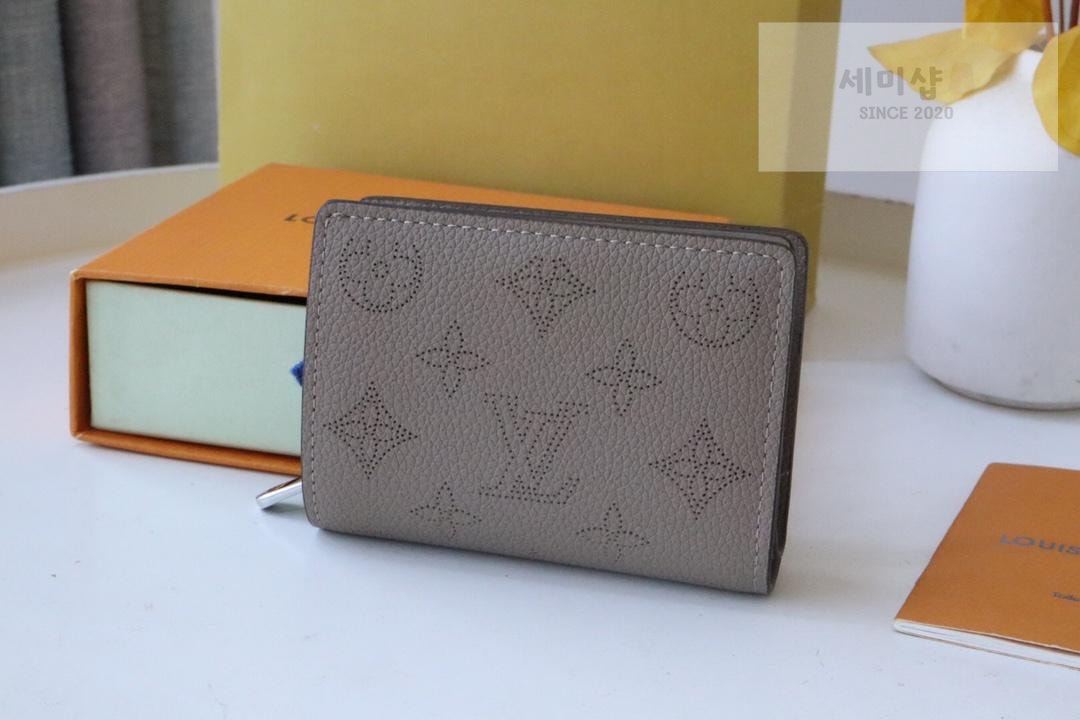 Louis Vuitton Louis Vuitton M80629 레플리카 13번 이미지 - 지갑 | 세미샵 레플리카 사이트