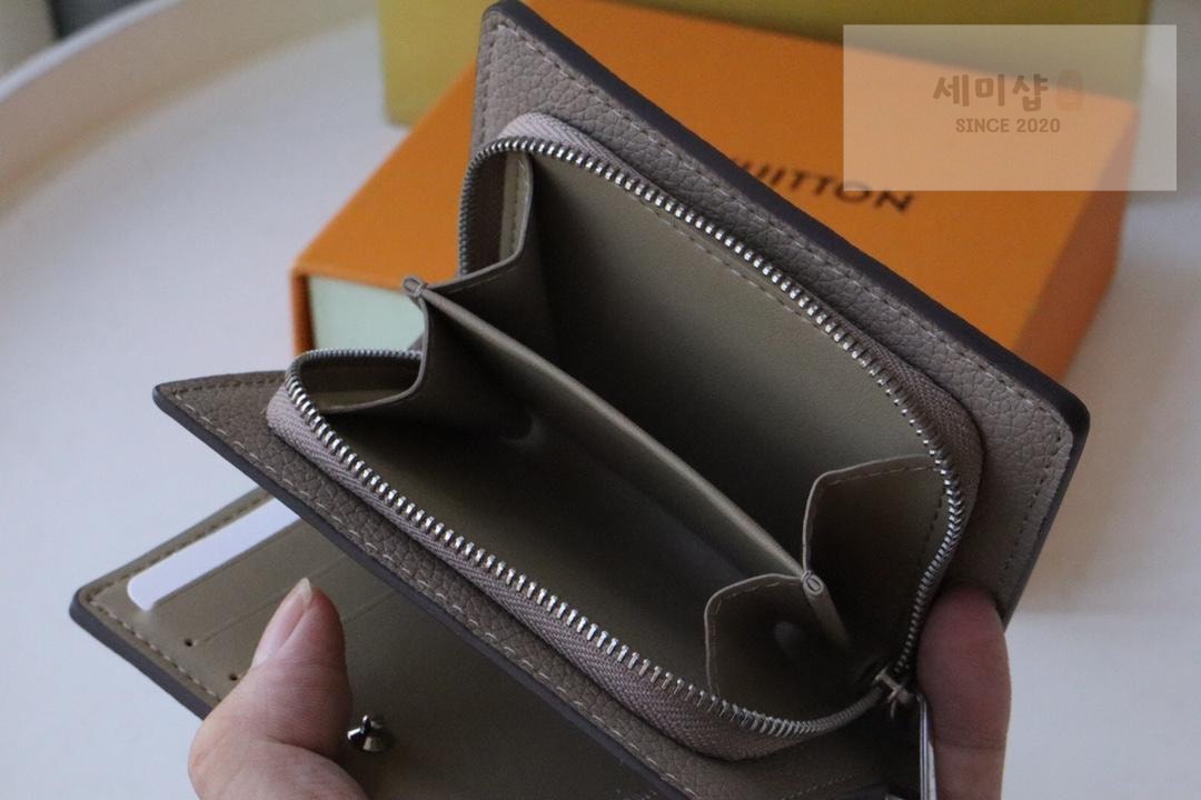 Louis Vuitton Louis Vuitton M80629 레플리카 17번 이미지 - 지갑 | 세미샵 레플리카 사이트