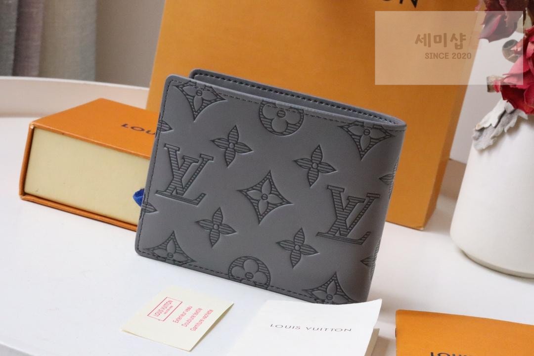 Louis Vuitton Louis Vuitton M81383 지갑 12번 이미지