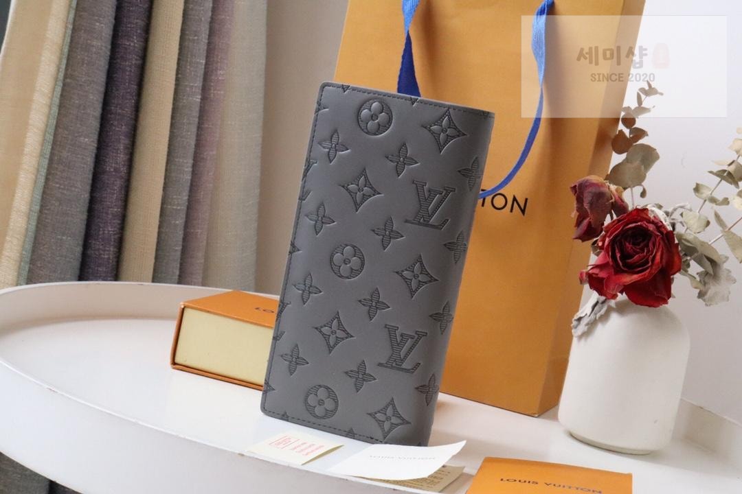 Louis Vuitton Louis Vuitton M81383 지갑 18번 이미지