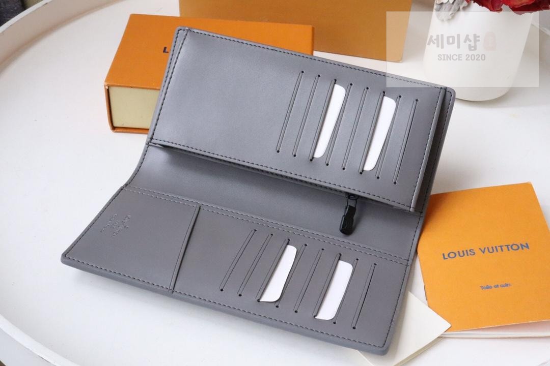 Louis Vuitton Louis Vuitton M81383 지갑 21번 이미지