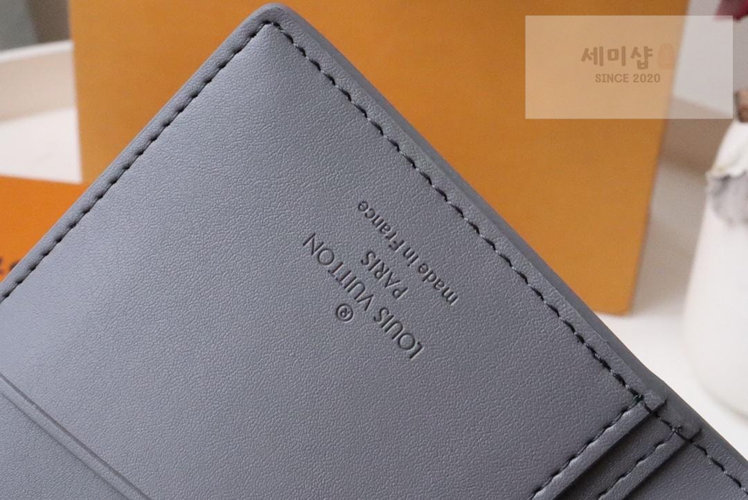 Louis Vuitton Louis Vuitton M81383 지갑 23번 이미지